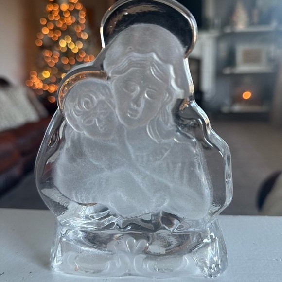 Vintage Frosted Etched Heavy Glass Votive Candle Holder Mary & Jesus Christmas - Picture 1 of 6